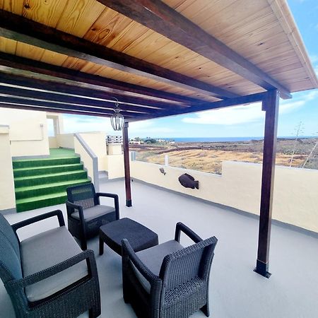 Apartamento en Mala con vista al mar Exterior foto