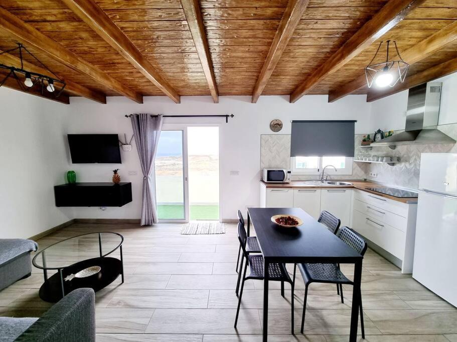 Apartamento en Mala con vista al mar Exterior foto