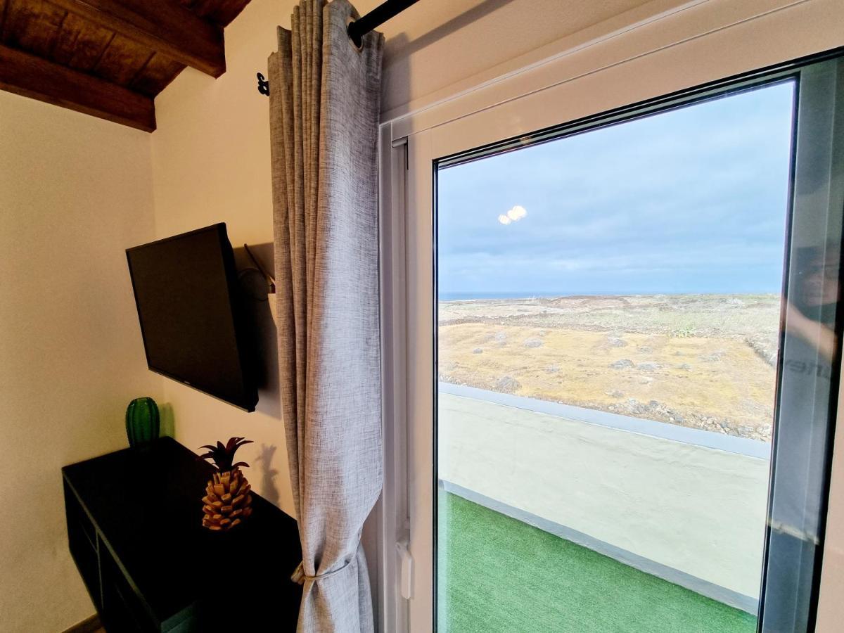 Apartamento en Mala con vista al mar Exterior foto